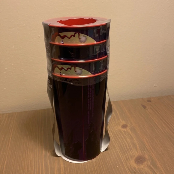 Disney’s Nightmare Before Christmas 4pk of 22oz plastic cups.​ - Picture 2 of 5